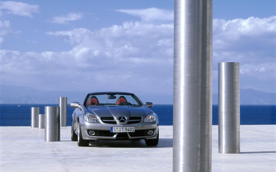  Mercedes-Benz SLK350 2009 года  (фото 8 из 28)